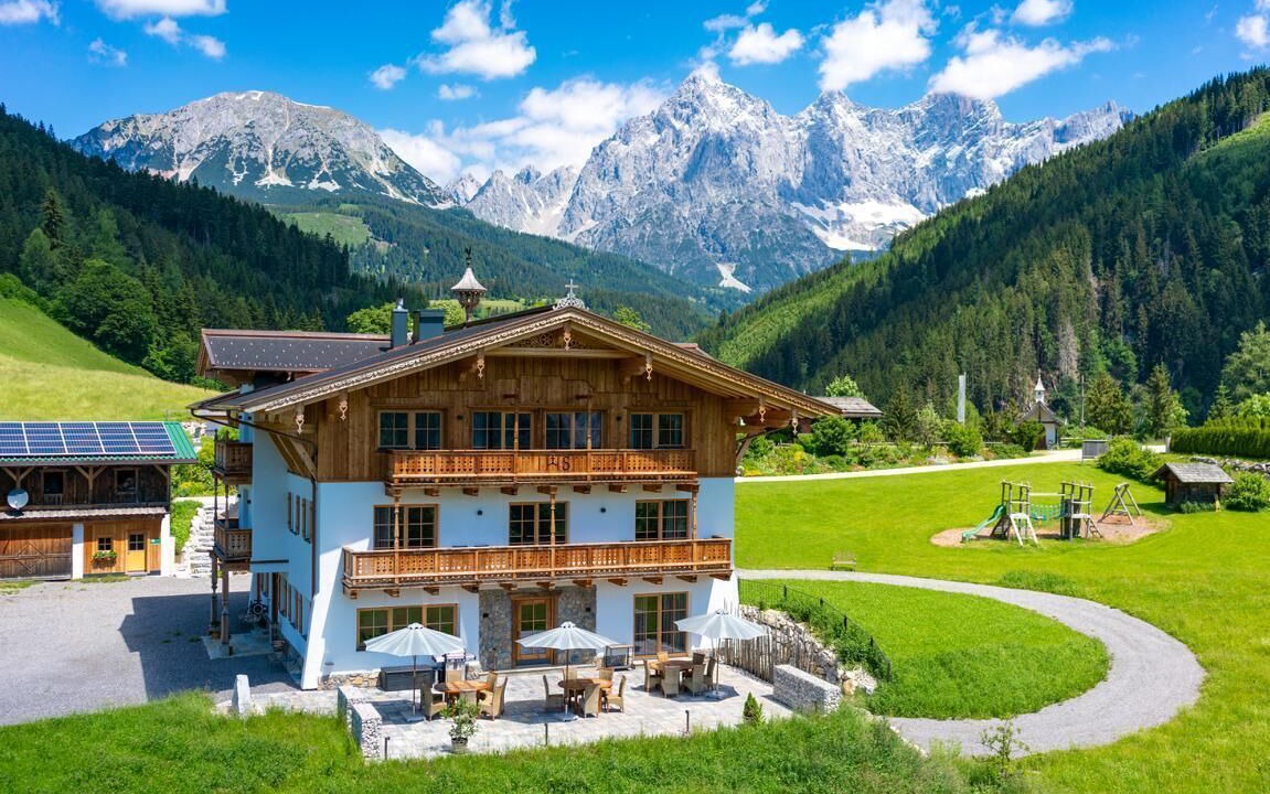 Photo of Outdoor in Mandling