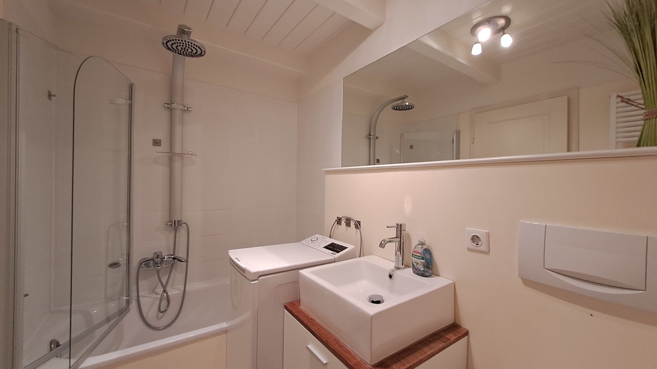 Photo of Bathroom in Großdunsum