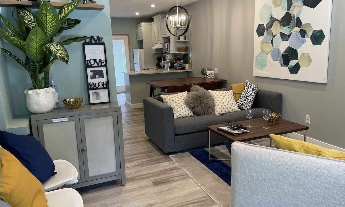 Photo of Livingroom in Harvie Heights