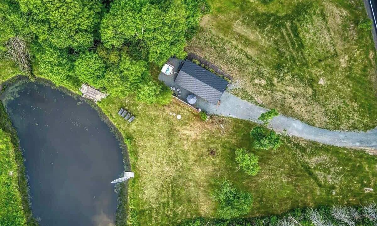 Photo of Outdoor in Roscoe