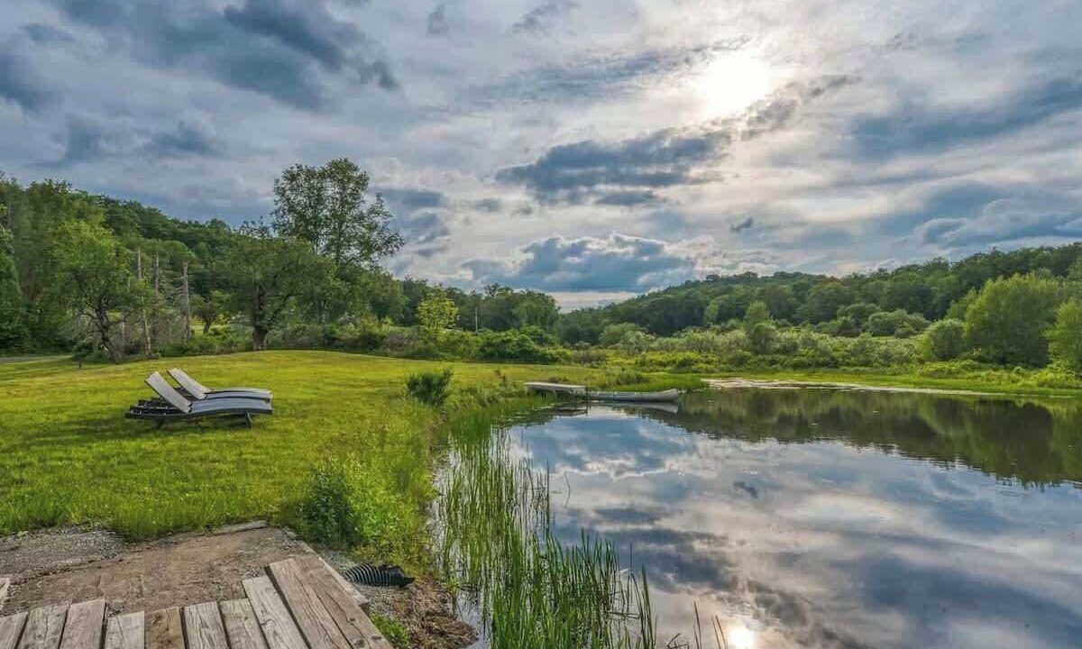 Photo of Outdoor in Roscoe