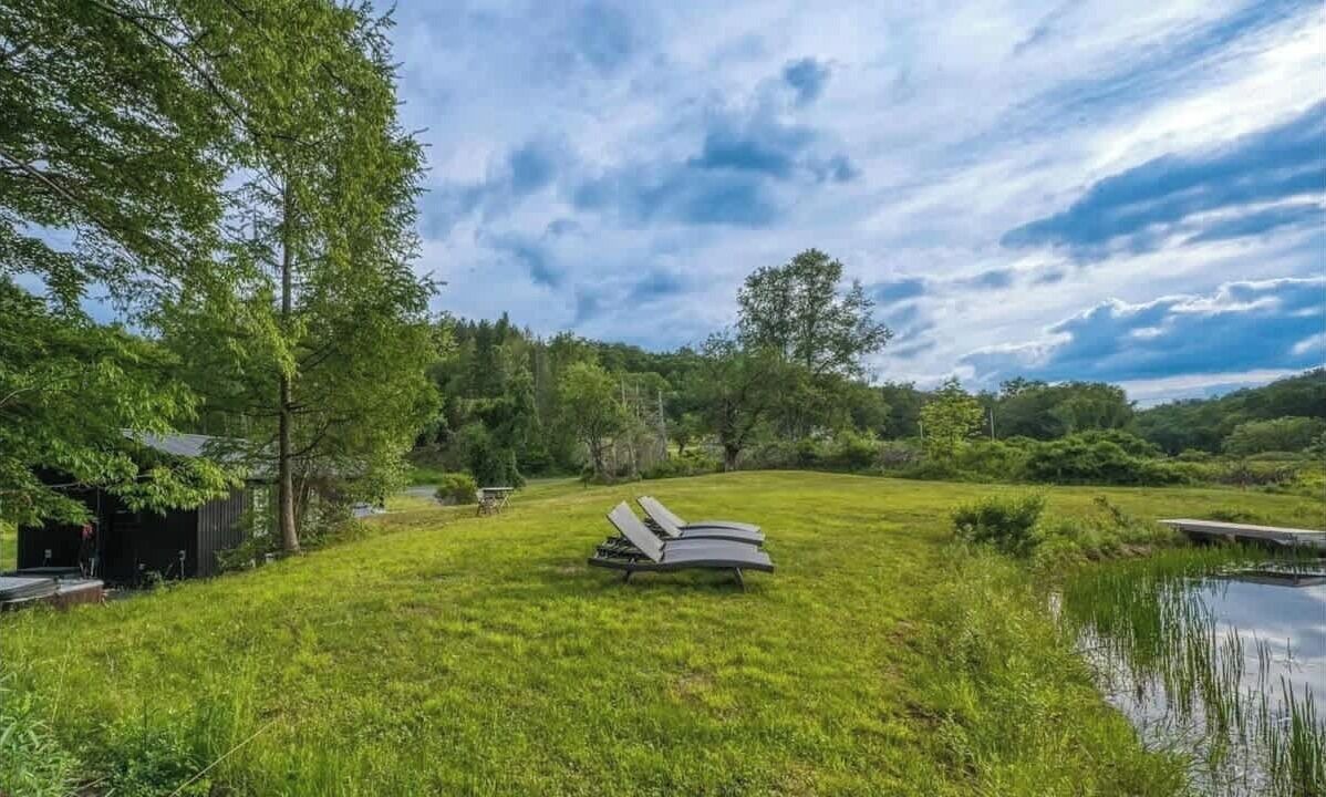 Photo of Outdoor in Roscoe