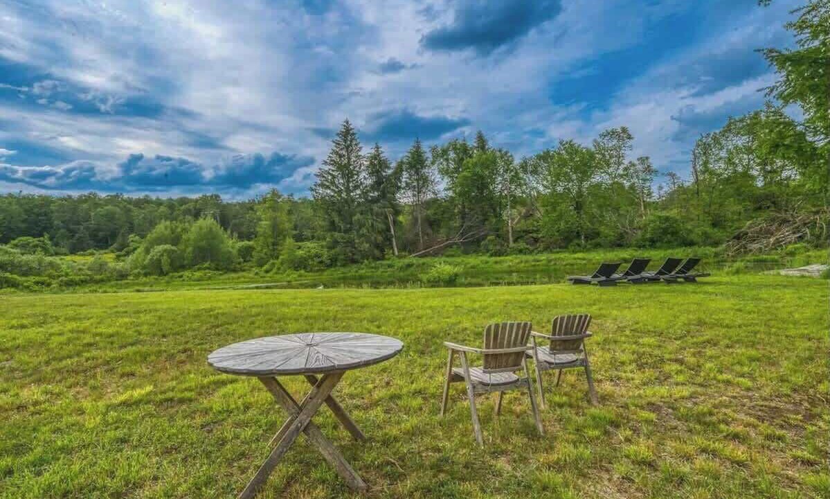 Photo of Outdoor in Roscoe