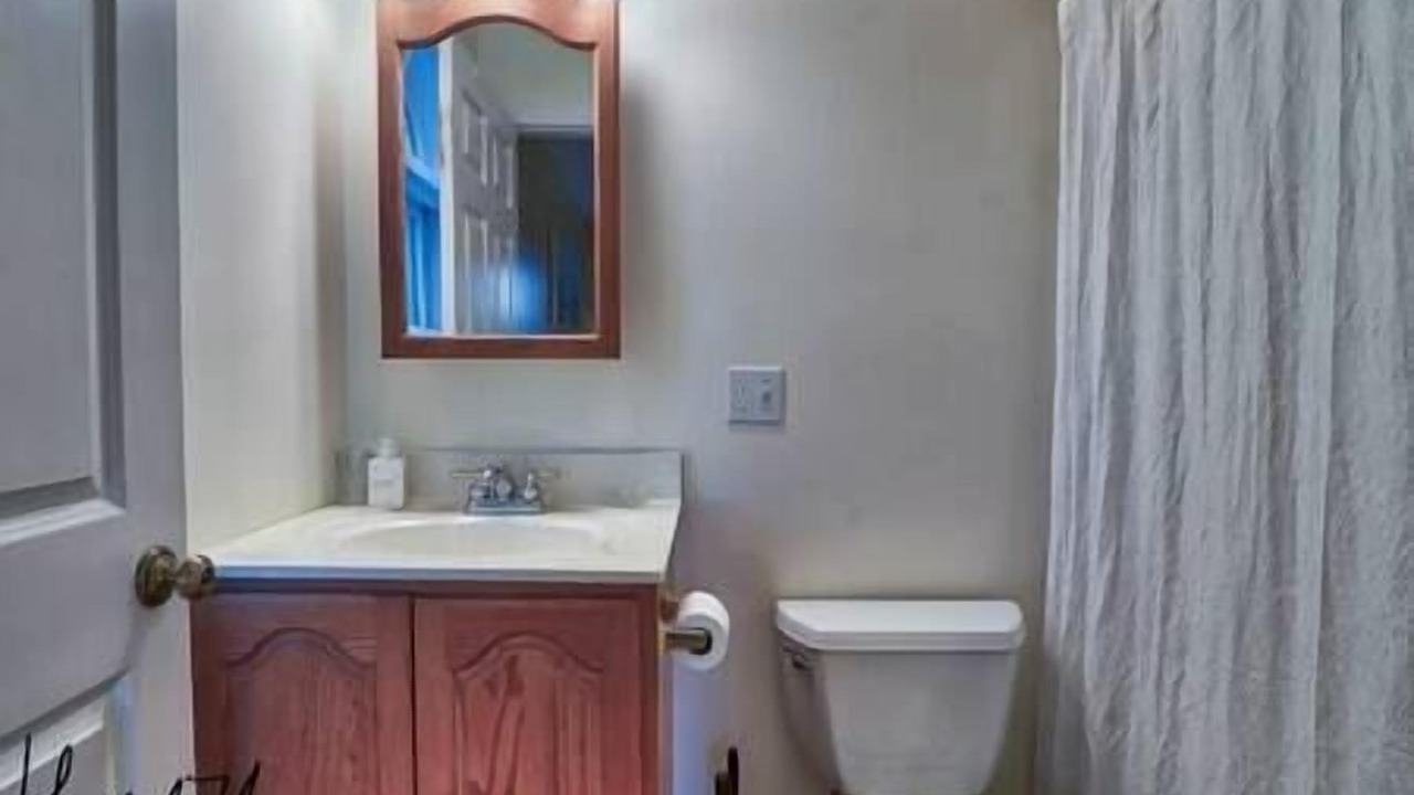 Photo of Bathroom in Frankfort