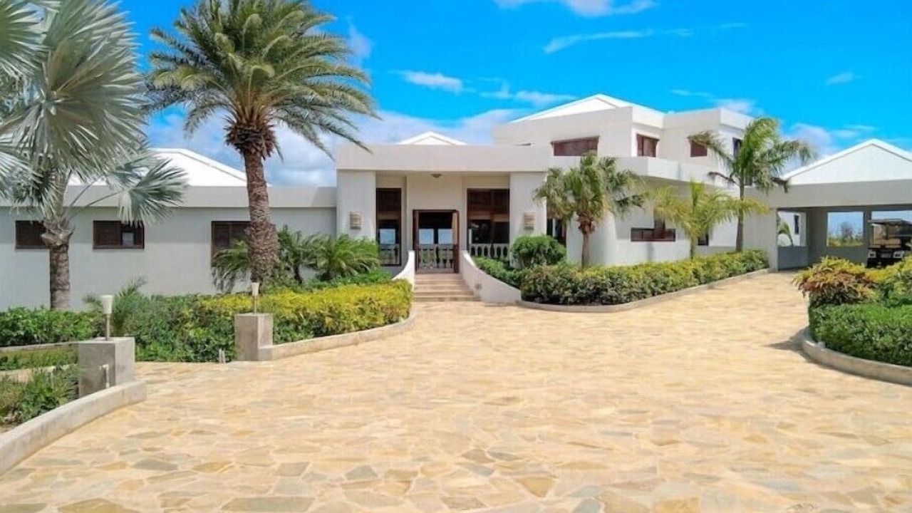 Photo of Outdoor in Maunday's Bay