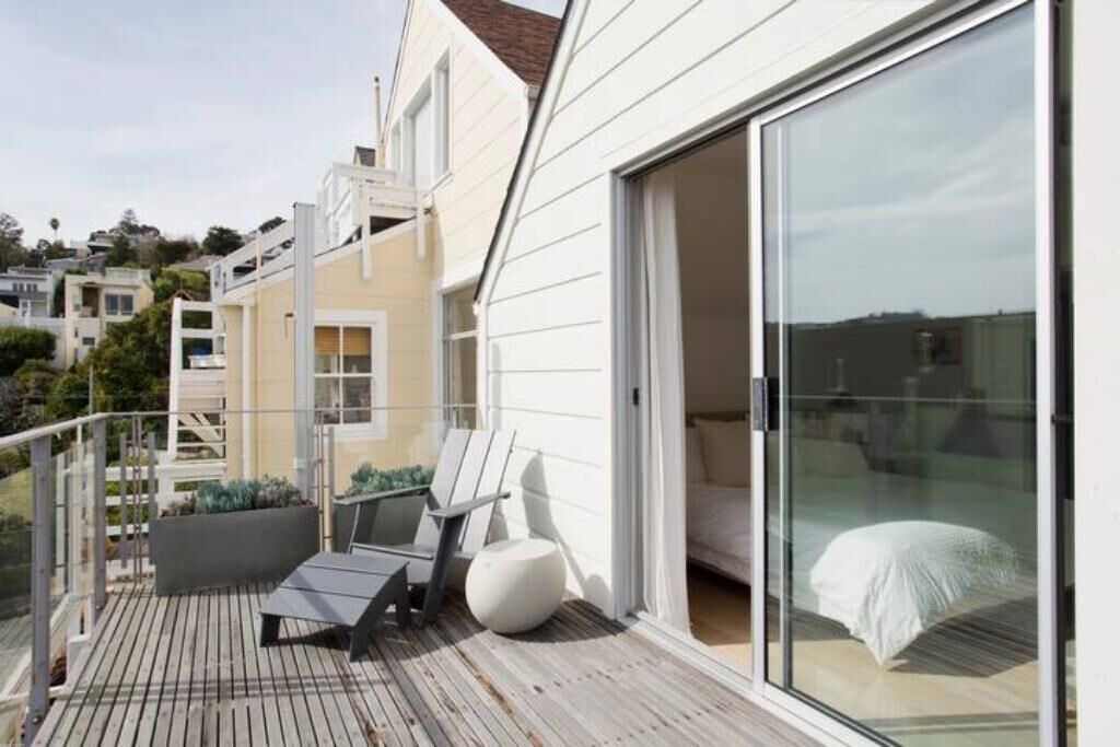 Photo of Patio Balcony in Inner Mission