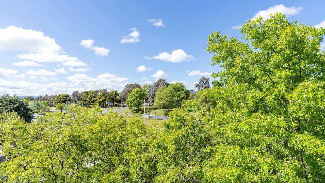 Photo of Others in Griffith