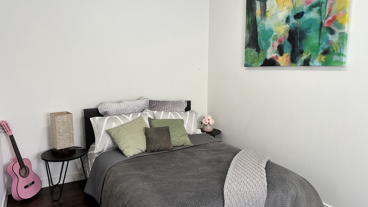 Photo of Bedroom in Kew