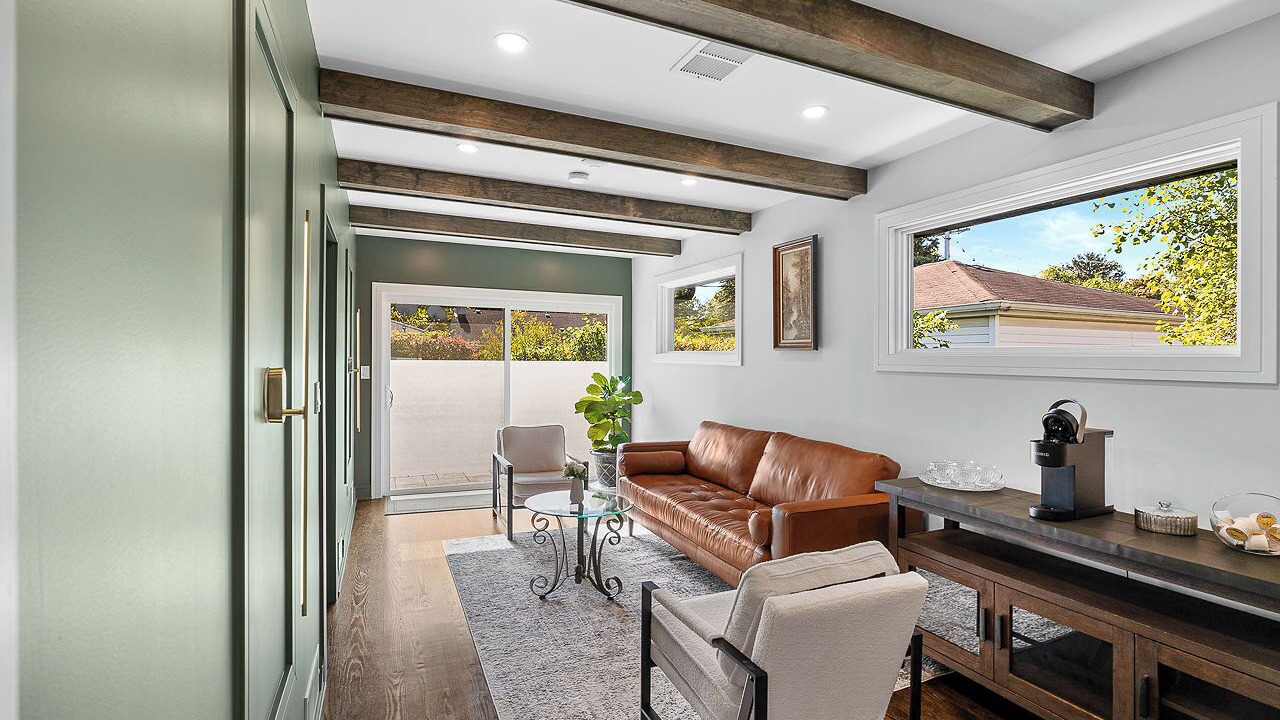 Photo of Livingroom in Chicago