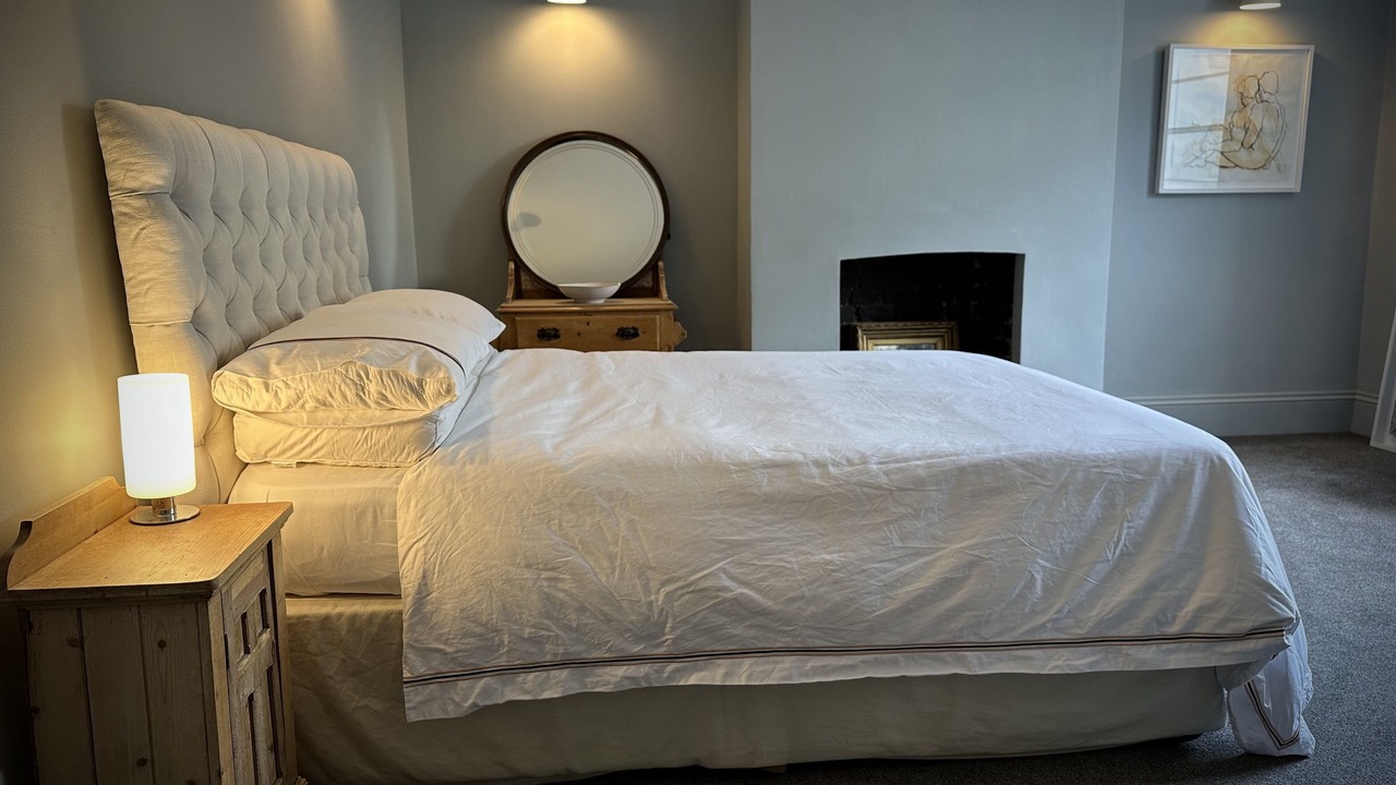 Photo of Bedroom in Cantelowes