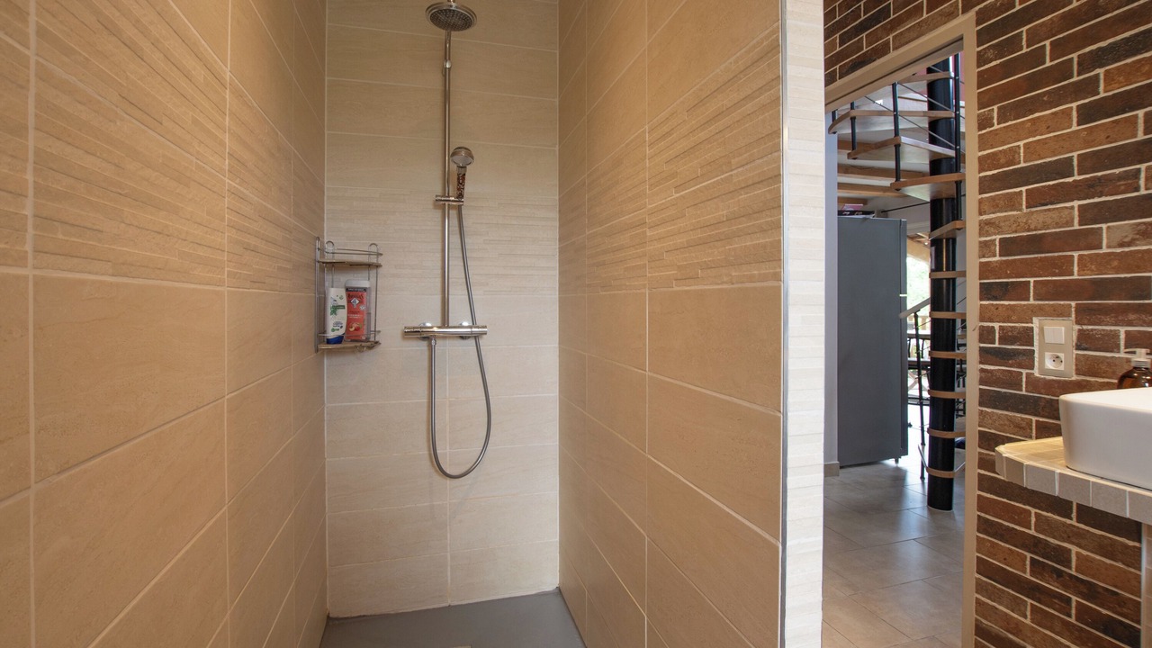 Photo of Bathroom in Payzac