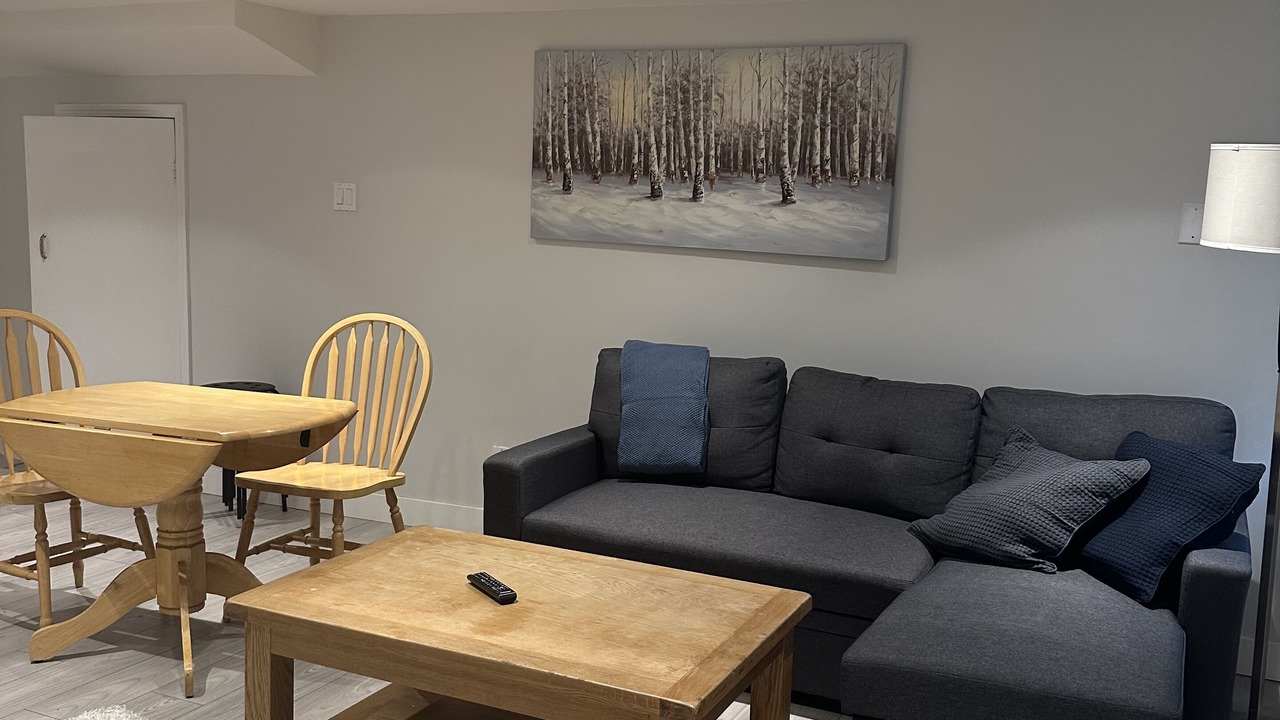 Photo of Livingroom in Upper Lonsdale