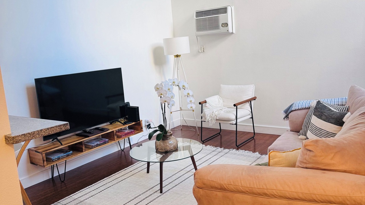 Photo of Livingroom in Westwood