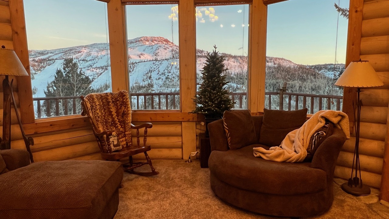 Photo of Livingroom in Brian Head