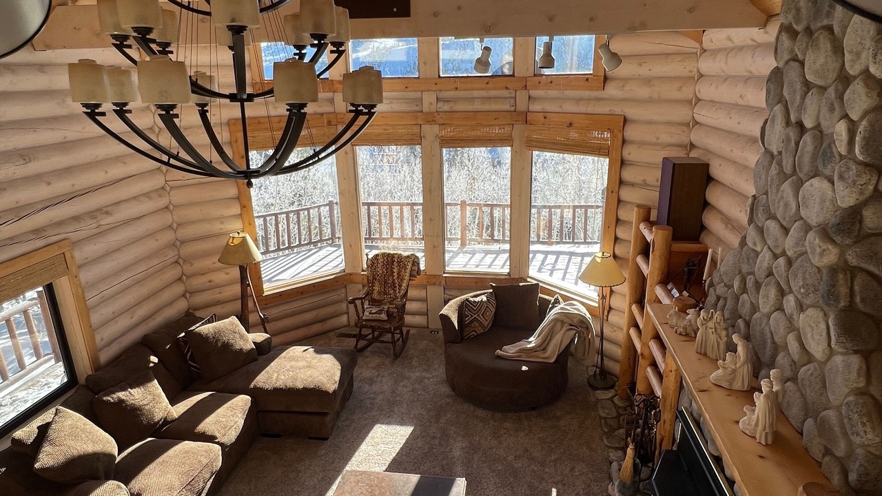 Photo of Livingroom in Brian Head