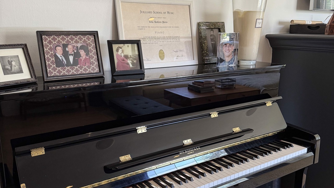 Photo of Bedroom in Studio City