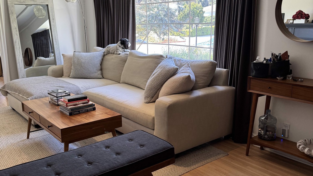 Photo of Livingroom in Studio City