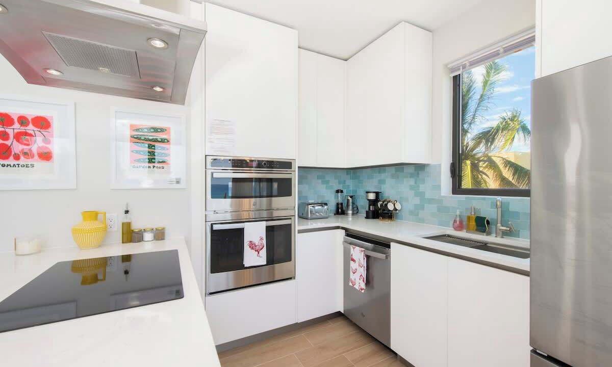 Photo of Kitchen in Old Man Bay