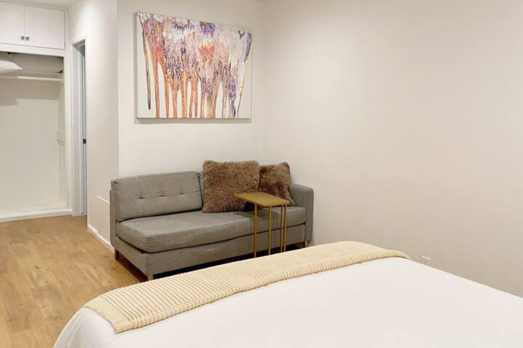 Photo of Bedroom in Downtown