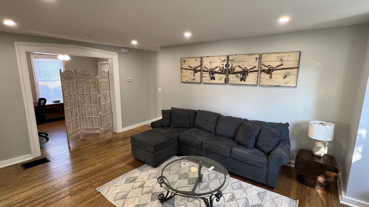 Photo of Livingroom in Southington