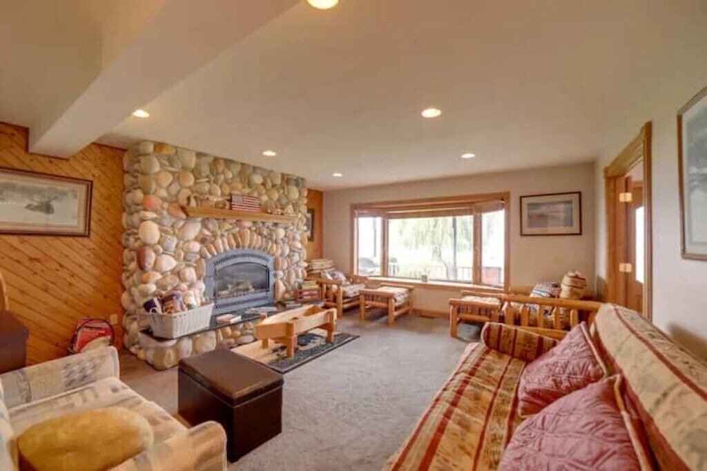 Photo of Livingroom in Newaygo