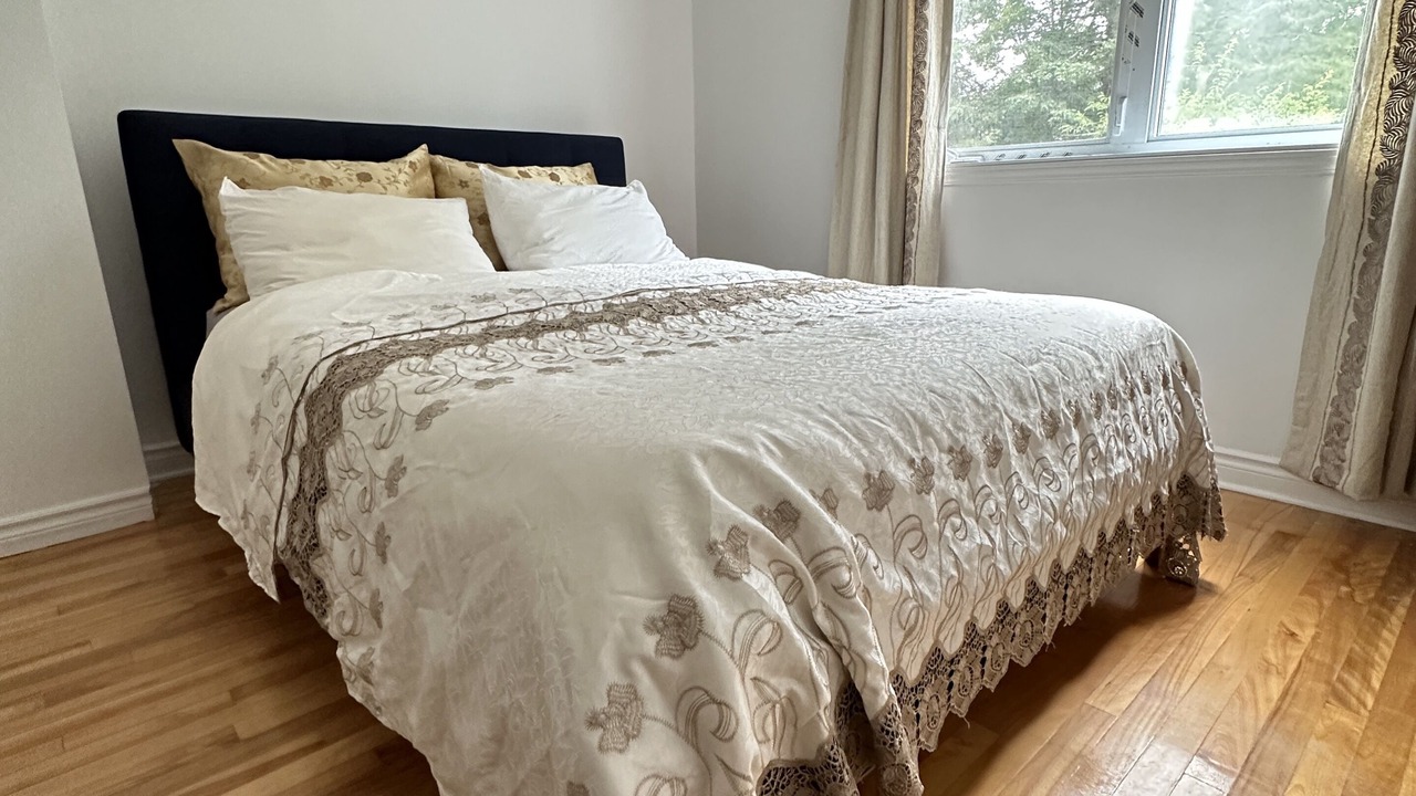 Photo of Bedroom in Sainte-Adele