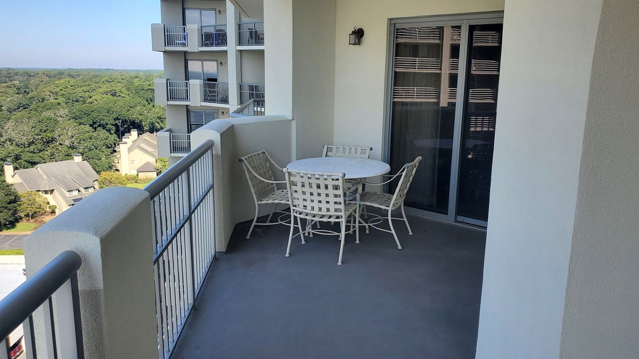 Photo of Patio Balcony in Arcadian Shores