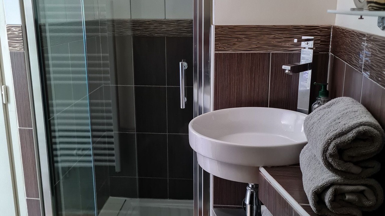Photo of Bathroom in Saint-Priest