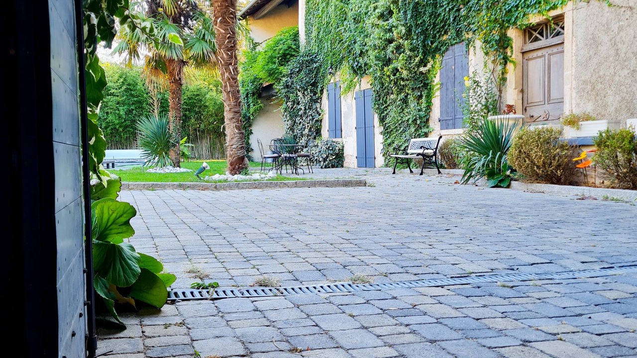 Photo of Outdoor in Saint-Priest