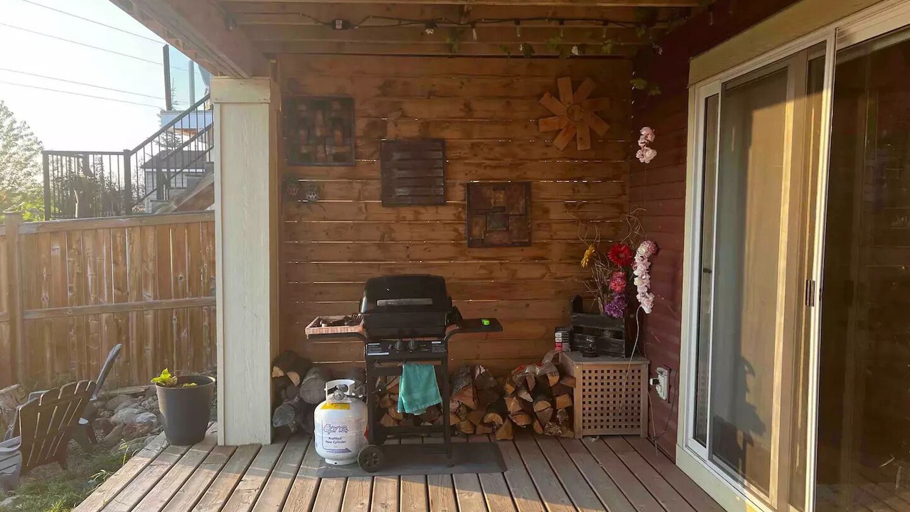 Photo of Patio Balcony in Cochrane
