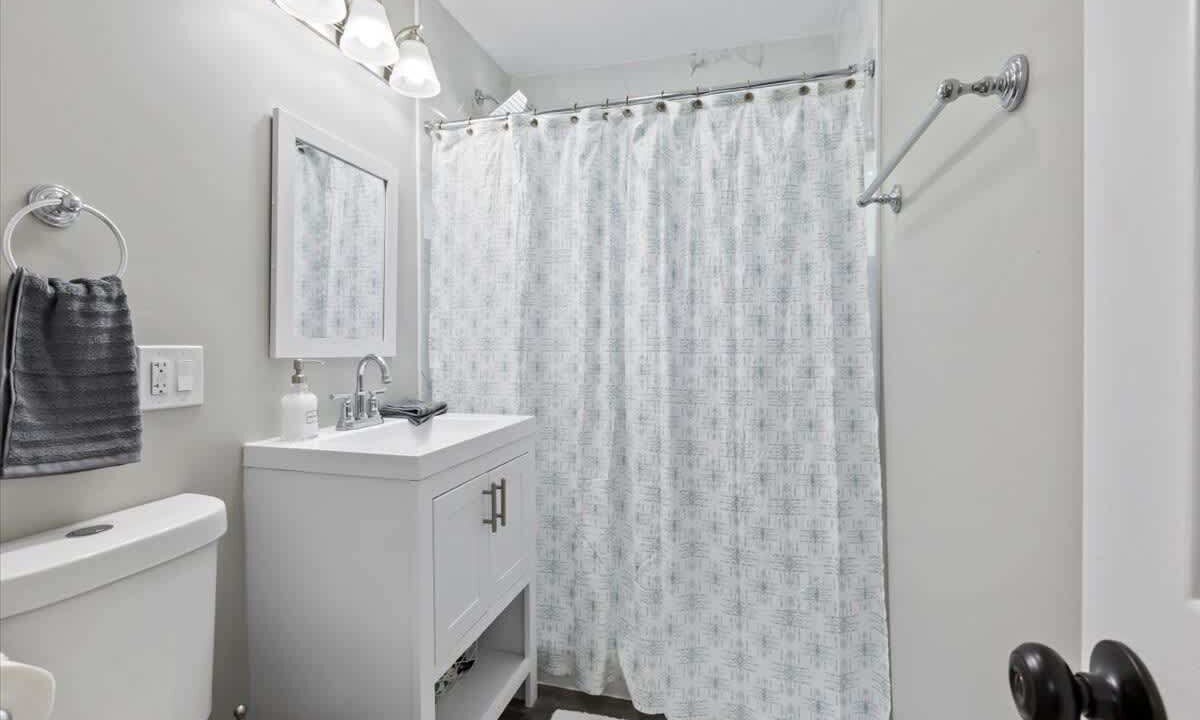 Photo of Bathroom in Lake Zurich