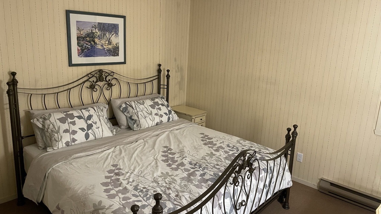 Photo of Bedroom in Eastman