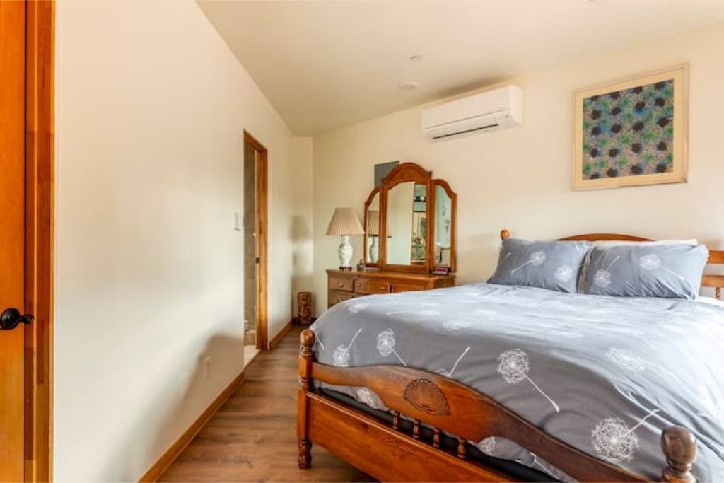 Photo of Bedroom in Verdugo Woodlands