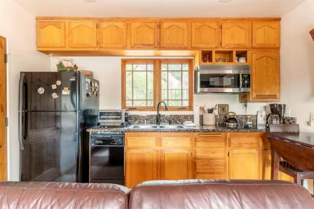 Photo of Kitchen in Verdugo Woodlands