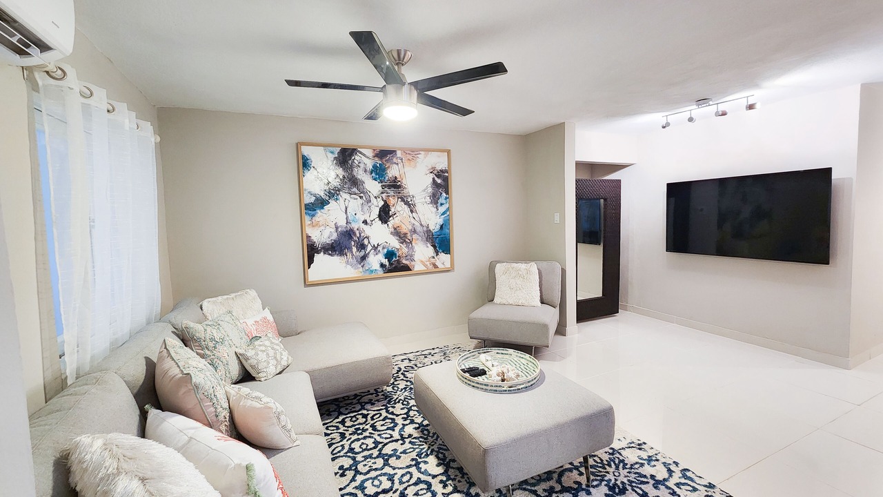 Photo of Livingroom in Dorado del Mar