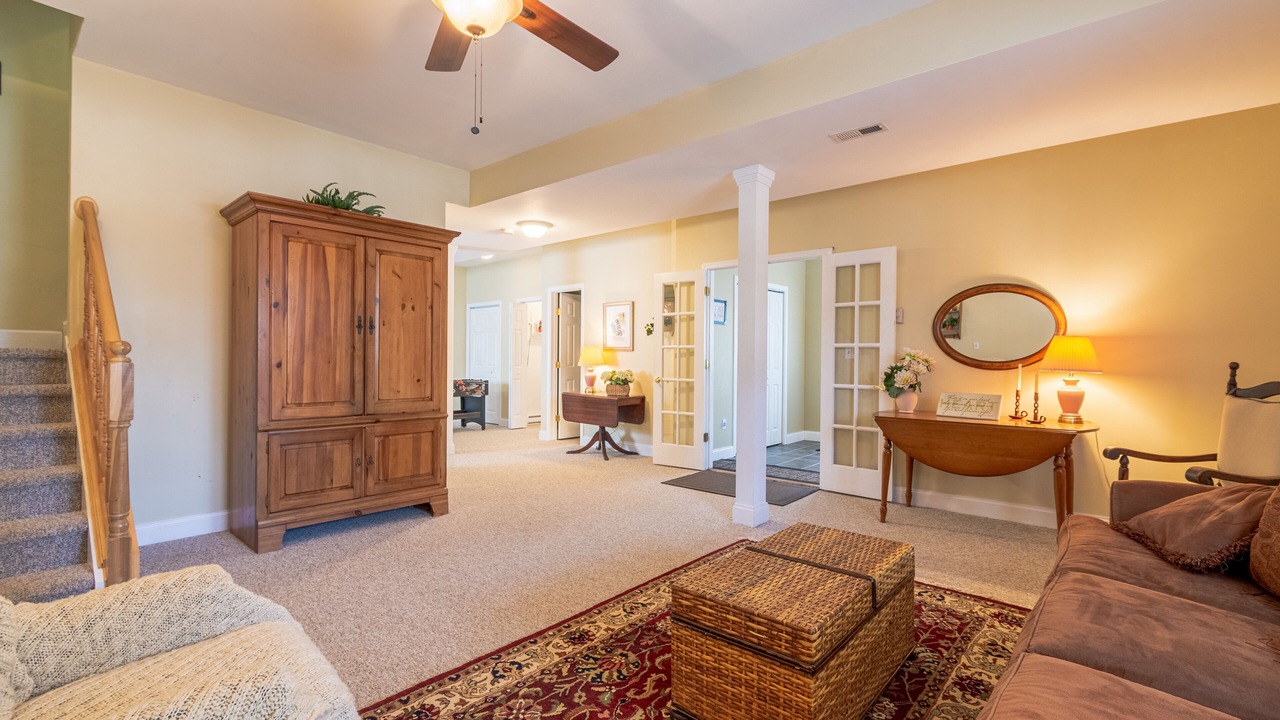 Photo of Livingroom in Rowland