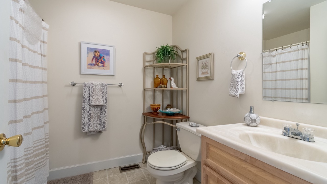 Photo of Bathroom in Rowland