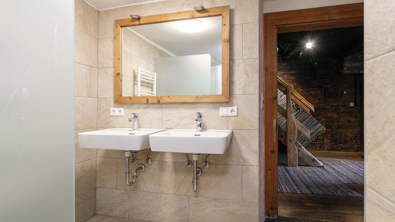Photo of Bathroom in Woergl
