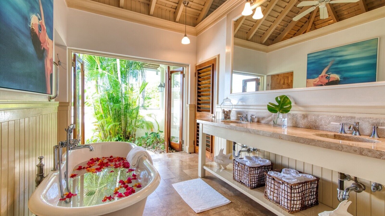 Photo of Bathroom in Tryall