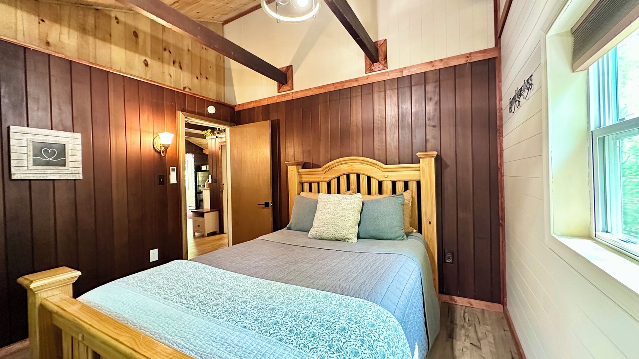 Photo of Bedroom in Grantville