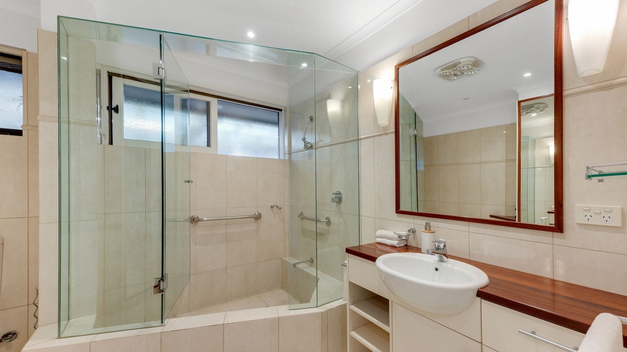 Photo of Bathroom in Mulwala