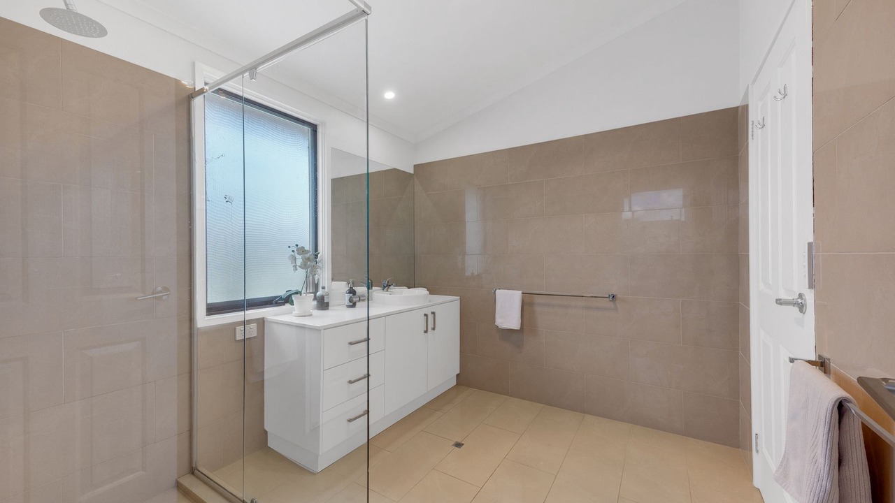 Photo of Bathroom in Mulwala