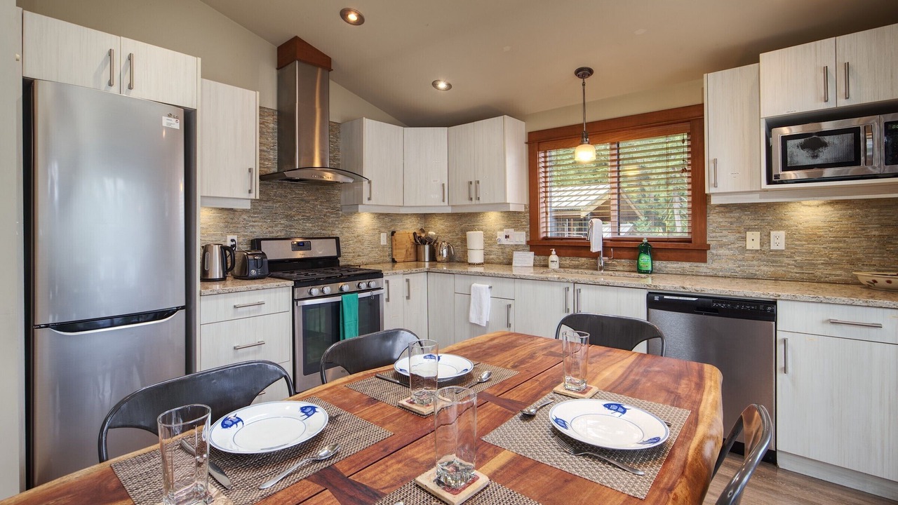 Photo of Kitchen in Port Renfrew