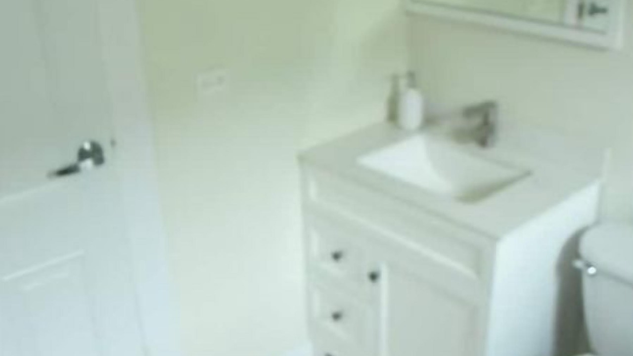 Photo of Bathroom in Little London