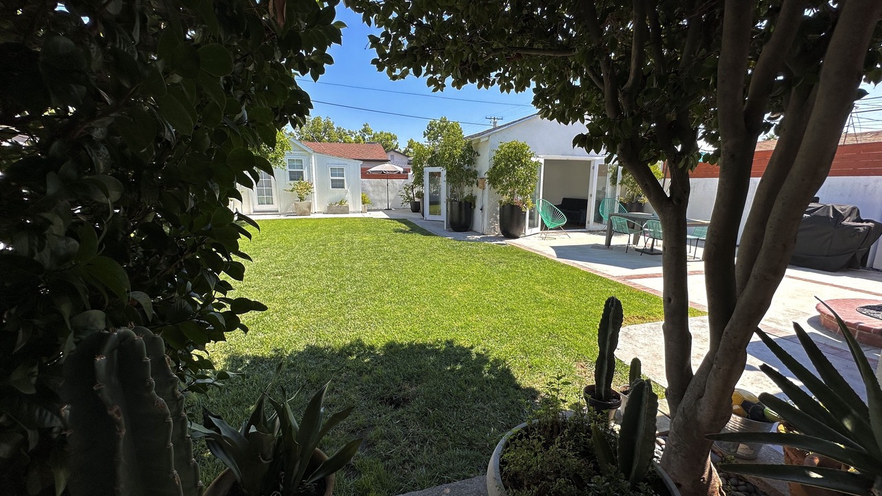Photo of Patio Balcony in Burbank