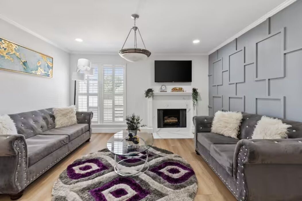 Photo of Livingroom in Far North Dallas