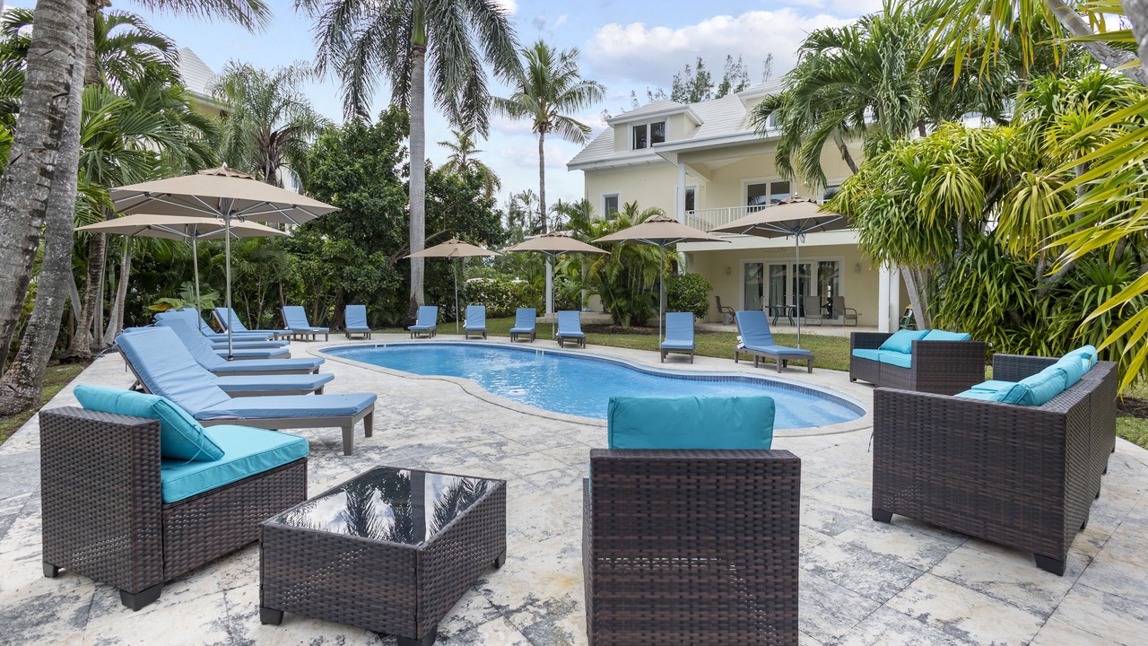 Photo of Outdoor in Paradise Island