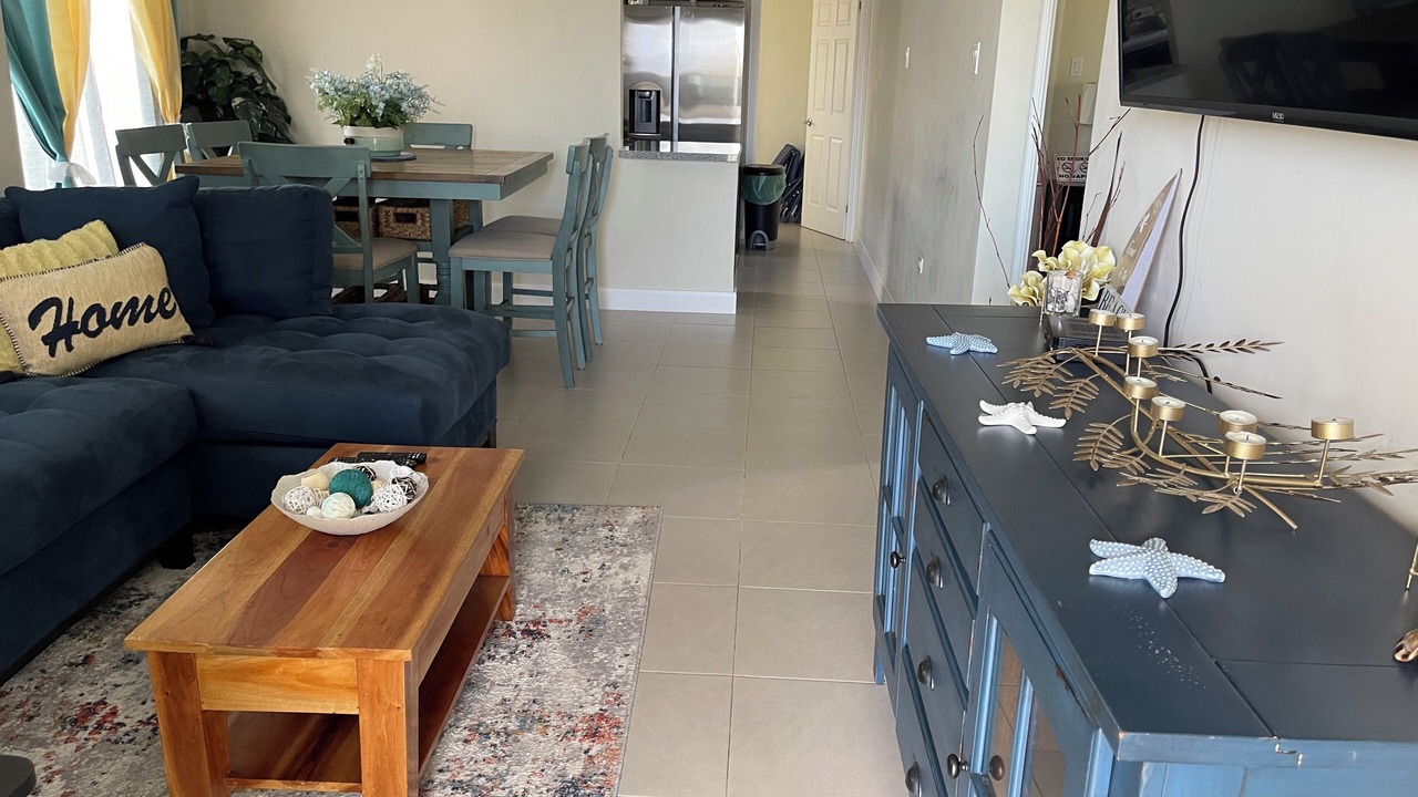Photo of Livingroom in West Gate Hills