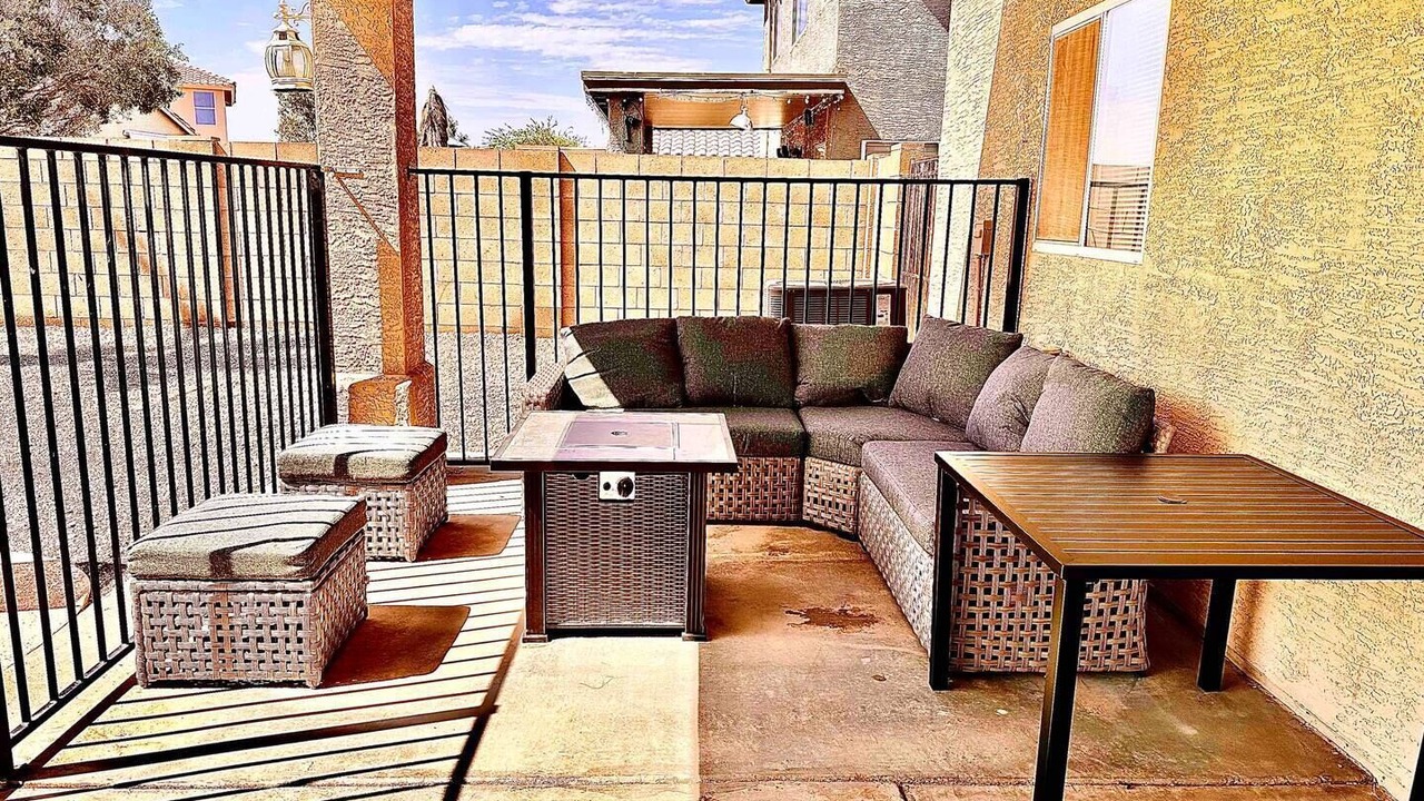 Photo of Patio Balcony in Sundial