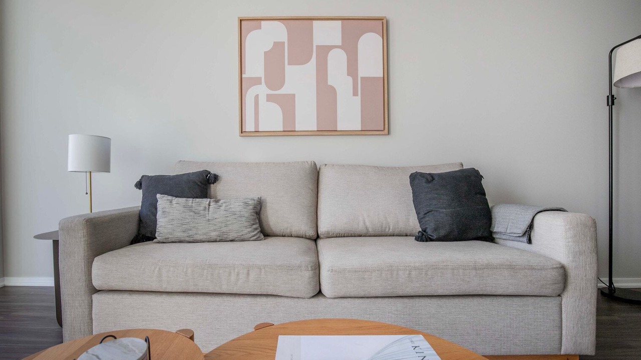 Photo of Livingroom in Streeterville